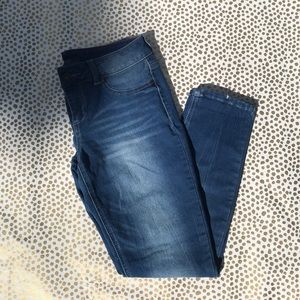Maurices jeans